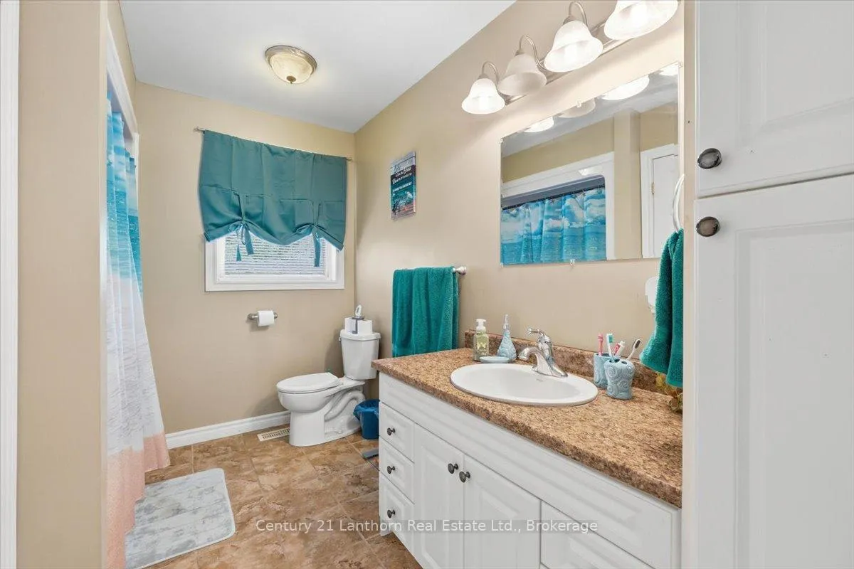 Photo 30 of 170 Centre Road, Centre Hastings — HOMEH