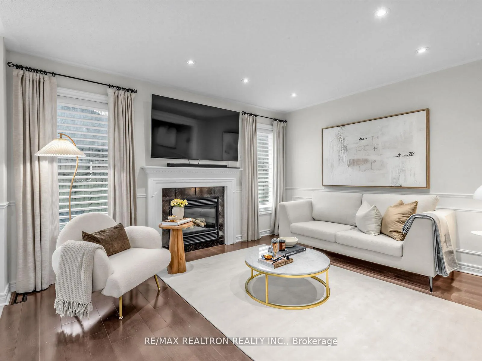 Photo 5 of 57 Skipton Trail, Aurora, Bayview Wellington — HOMEH