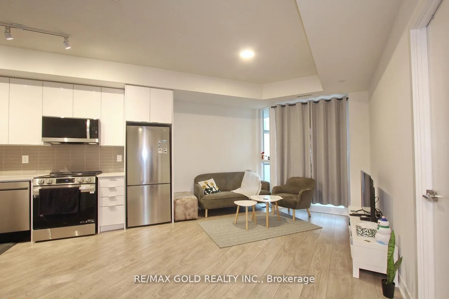 Photo 10 of Unit 1401, 225 Malta Avenue, Brampton, Fletcher's Creek South — HOMEH