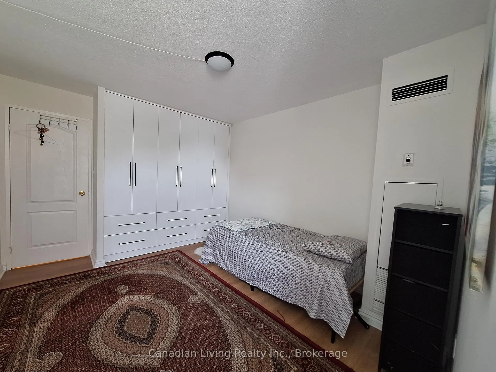 Photo 5 of 5 Weldrick Road, Richmond Hill, North Richvale — HOMEH