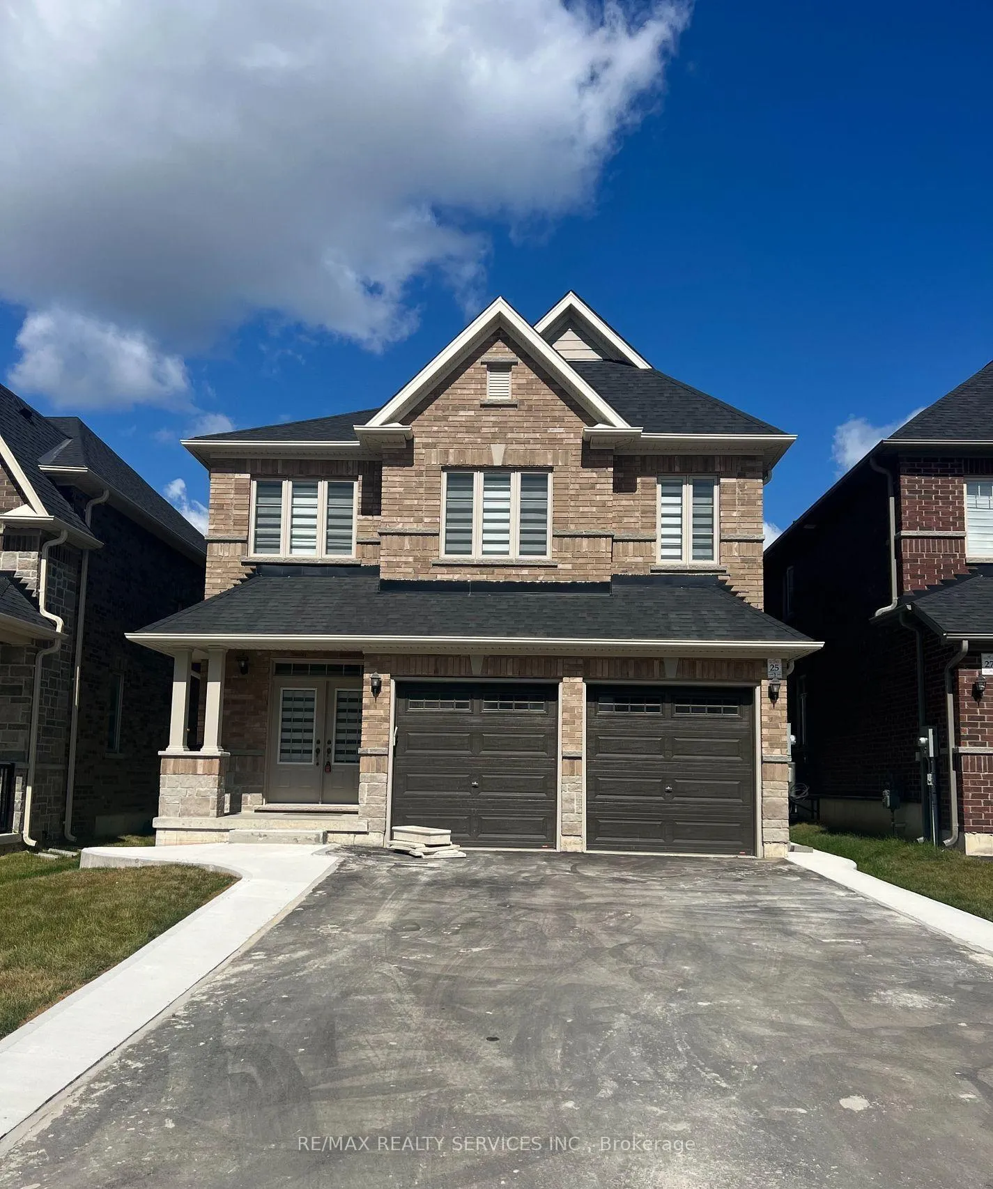 Photo 1 of Unit Basement, 25 Copperhill Heights, Barrie, Rural Barrie Southeast — HOMEH