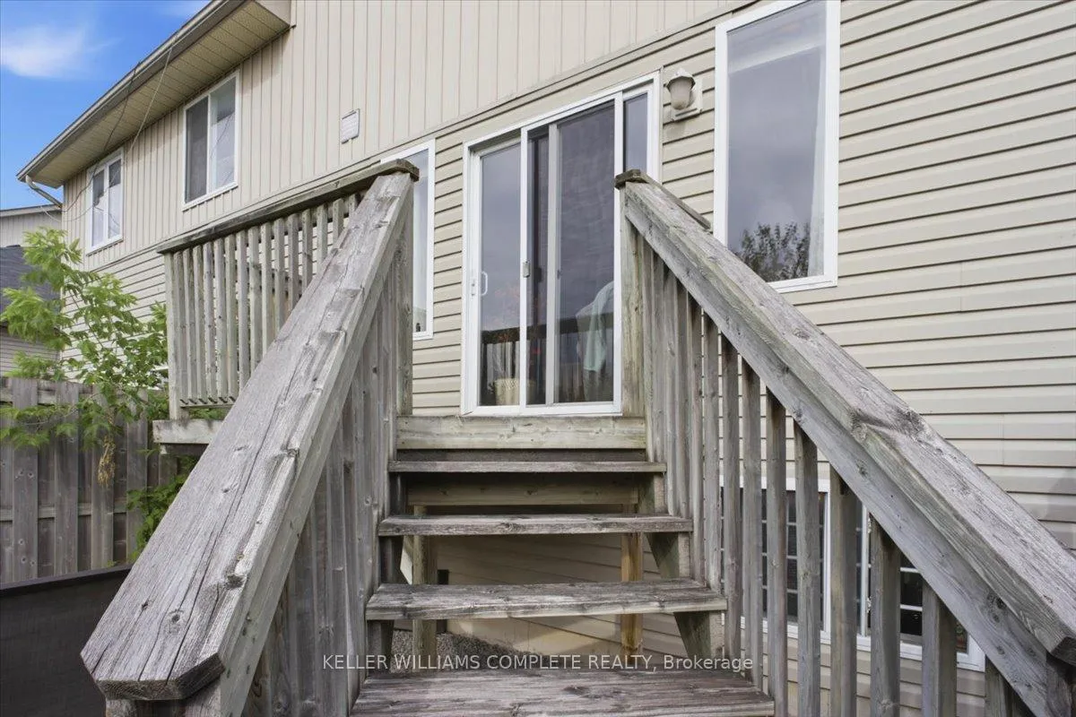 Photo 35 of Unit 46, 35 Albion Street, Belleville, Belleville Ward — HOMEH