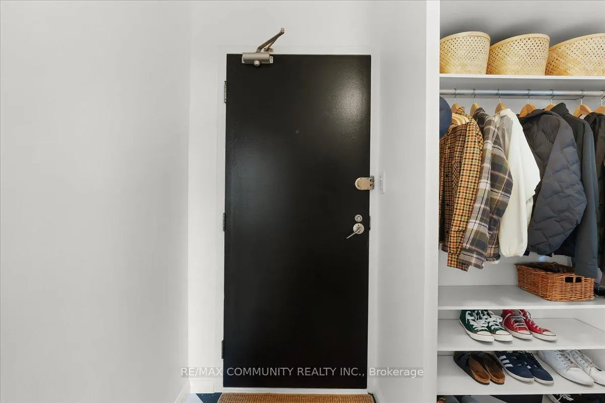 Photo 6 of Unit 1419, 10 Edgecliffe Golfway, Toronto, Flemingdon Park — HOMEH