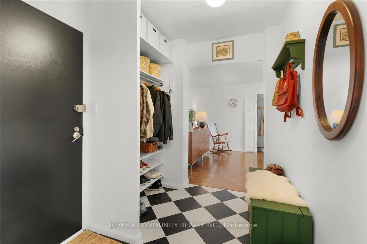 Photo 7 of Unit 1419, 10 Edgecliffe Golfway, Toronto, Flemingdon Park — HOMEH
