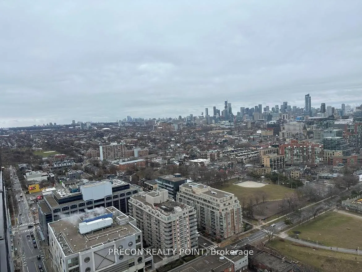 Photo 3 of Unit 3522, 19 Western Battery Road E, Toronto, Niagara — HOMEH