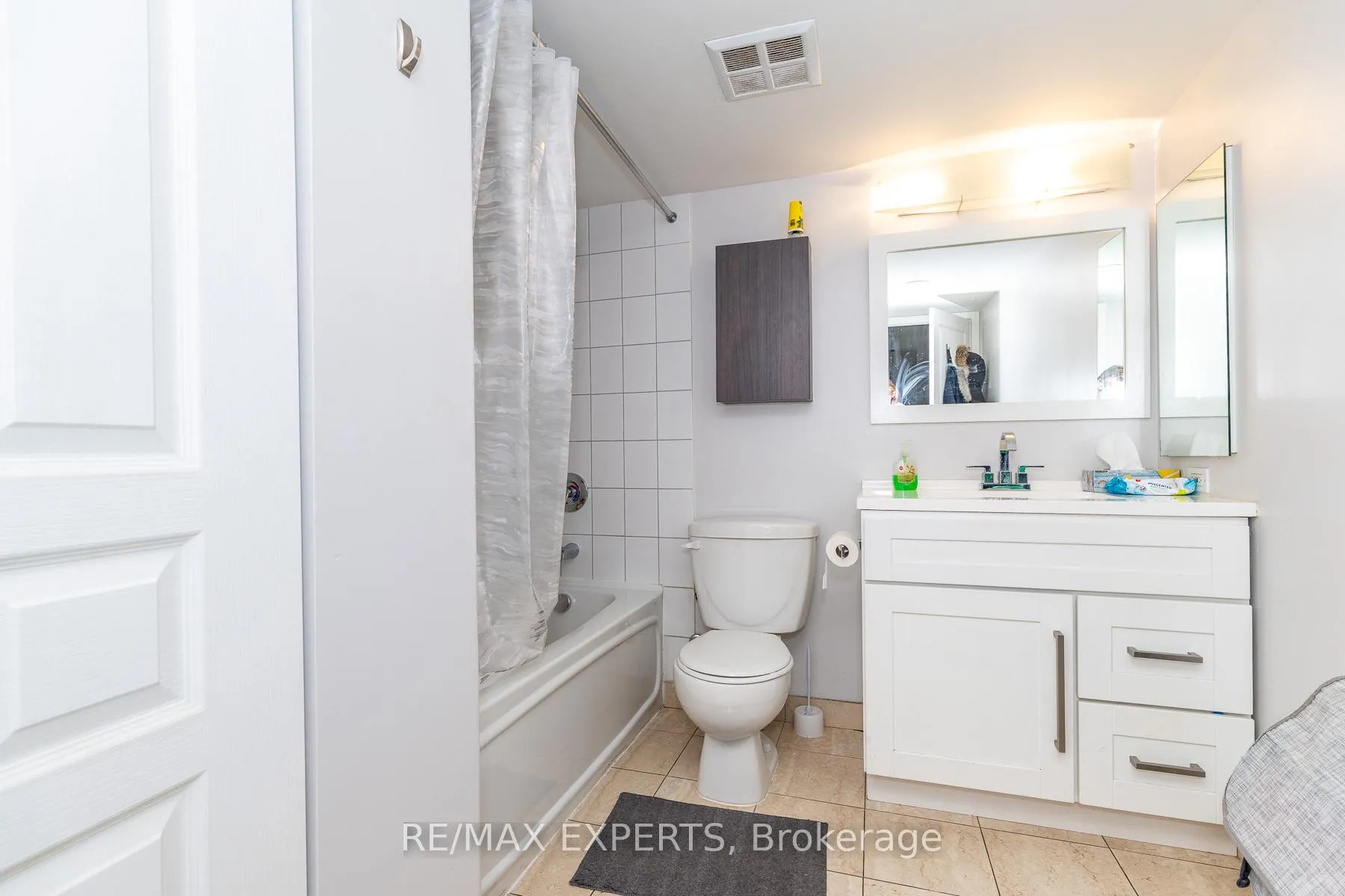 Photo 6 of Unit 1414, 323 Richmond Street E, Toronto, Moss Park — HOMEH
