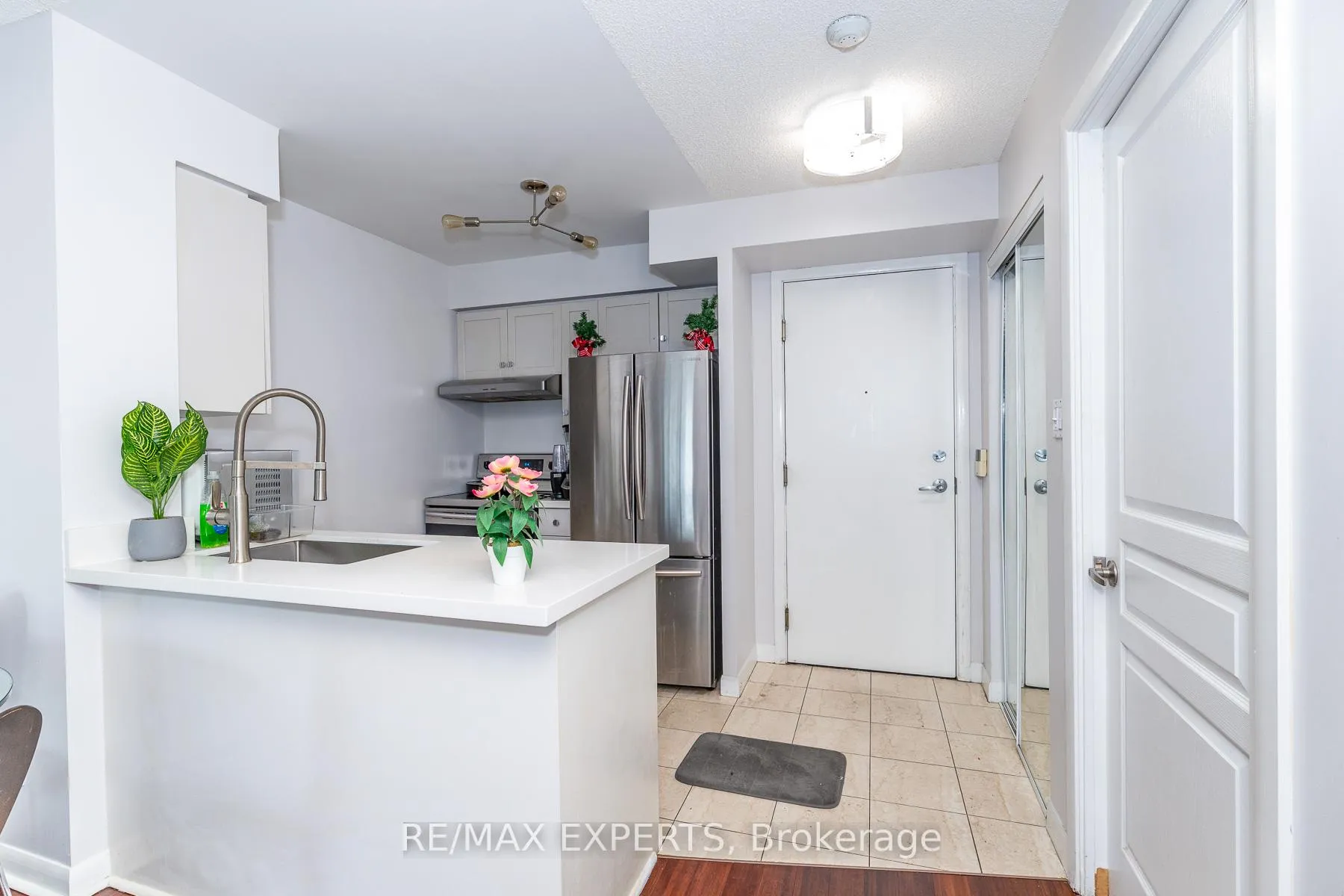 Photo 2 of Unit 1414, 323 Richmond Street E, Toronto, Moss Park — HOMEH