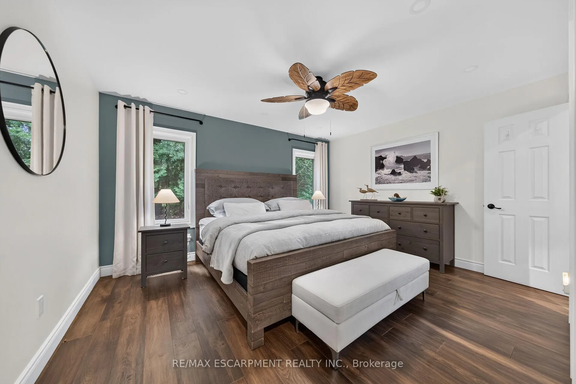 Photo 17 of 4 Valley Ridge Lane, Hamilton, Rural Flamborough — HOMEH