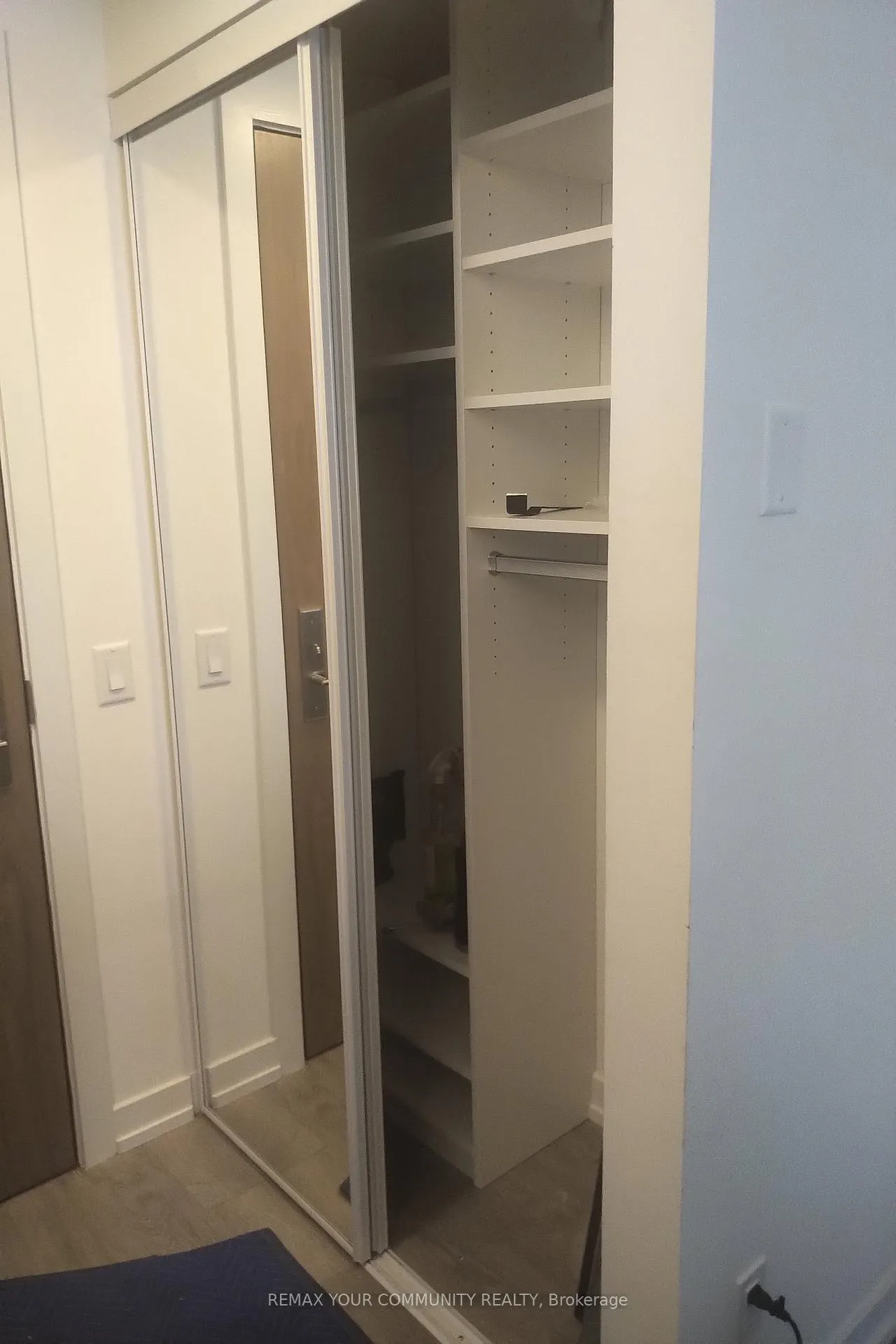 Photo 10 of Unit 1103, 1 Grandview Avenue, Markham, Grandview — HOMEH