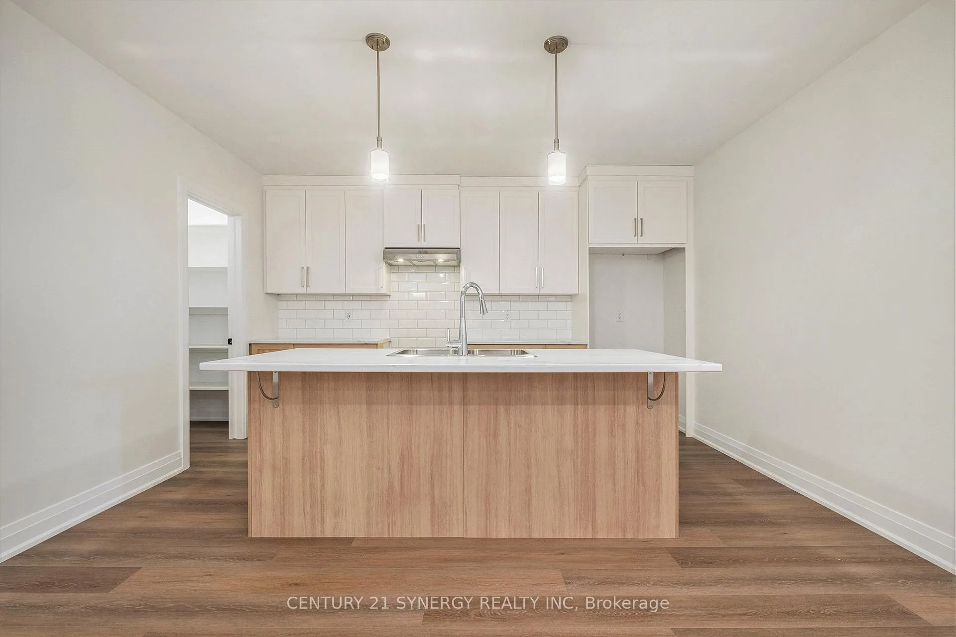 Photo 11 of Unit B, 265 Argile Street, Casselman, Casselman — HOMEH