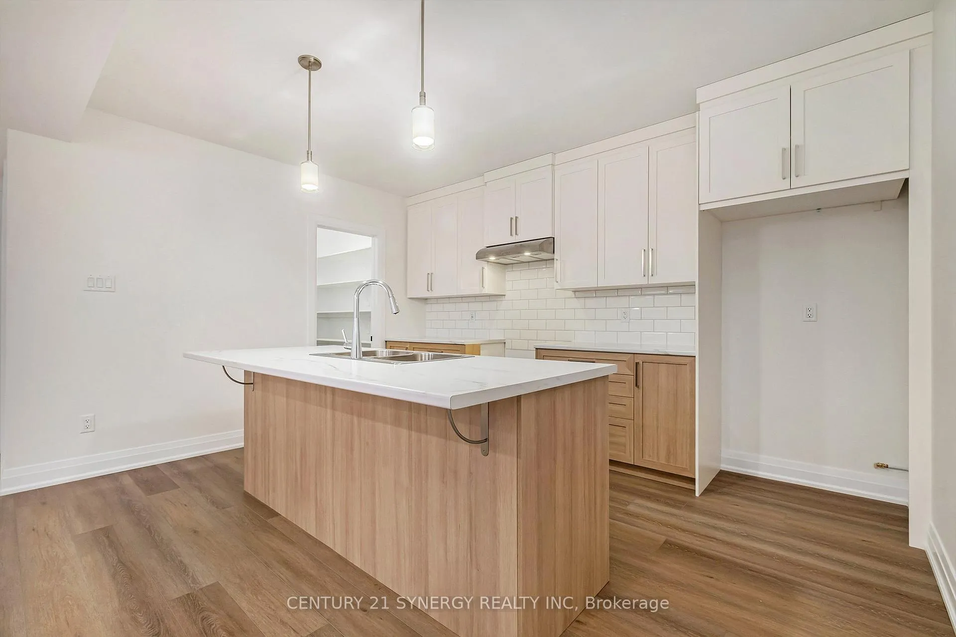 Photo 12 of Unit B, 265 Argile Street, Casselman, Casselman — HOMEH
