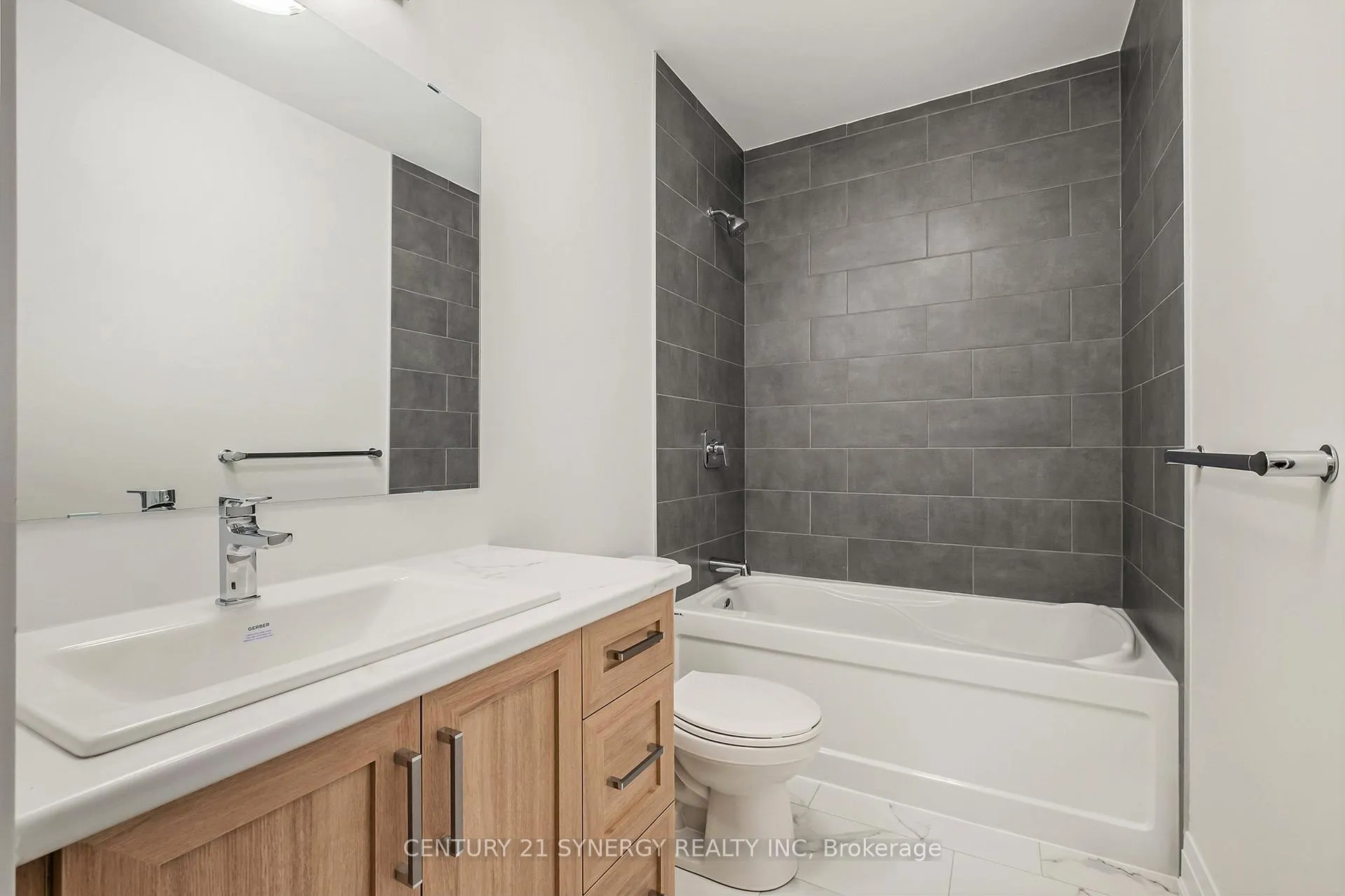 Photo 16 of Unit B, 265 Argile Street, Casselman, Casselman — HOMEH