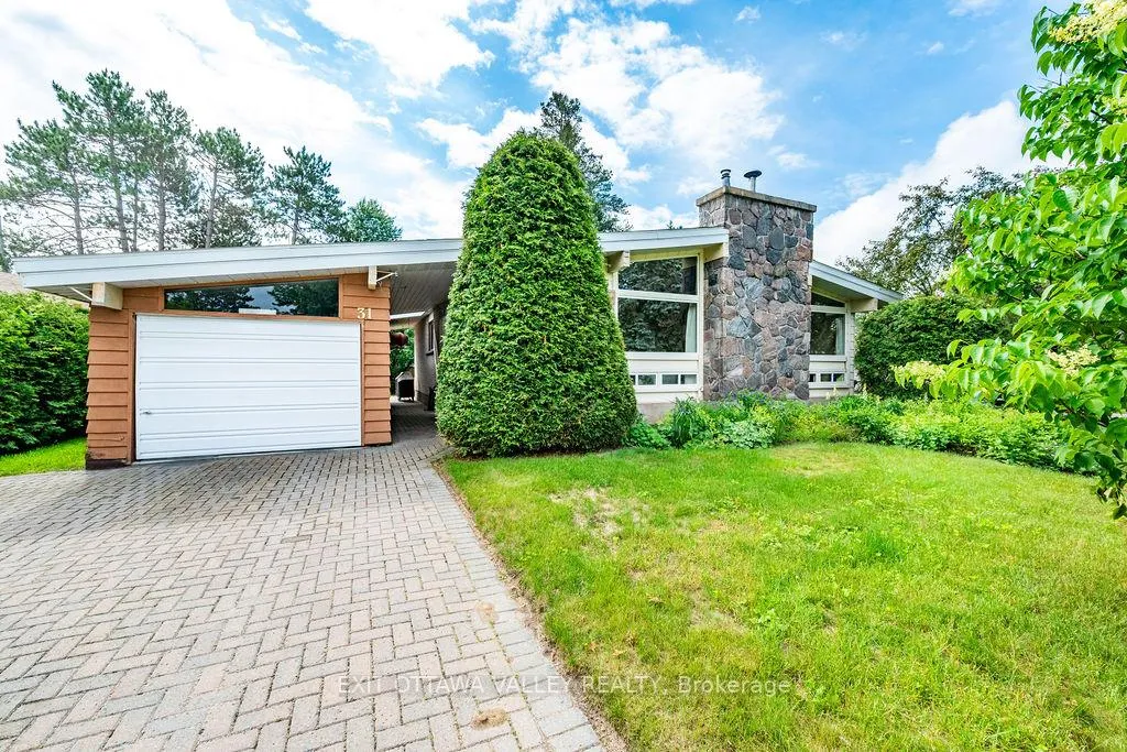 Photo 1 of 31 Claremount Road, Deep River, Deep River — HOMEH