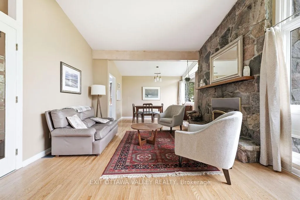 Photo 6 of 31 Claremount Road, Deep River, Deep River — HOMEH