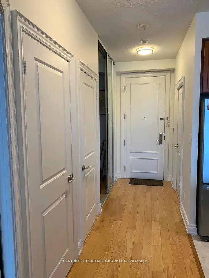 Front of Unit 311, 10 Bloorview Place