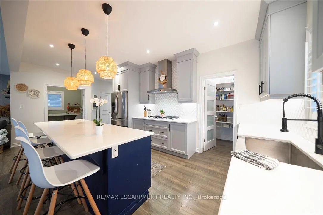 Photo 9 of 73 Eleanor Avenue, Hamilton, Eleanor — HOMEH