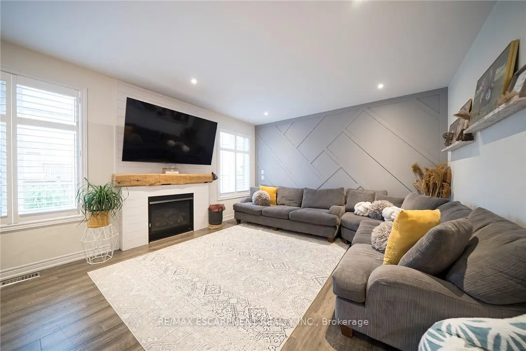 Photo 13 of 73 Eleanor Avenue, Hamilton, Eleanor — HOMEH