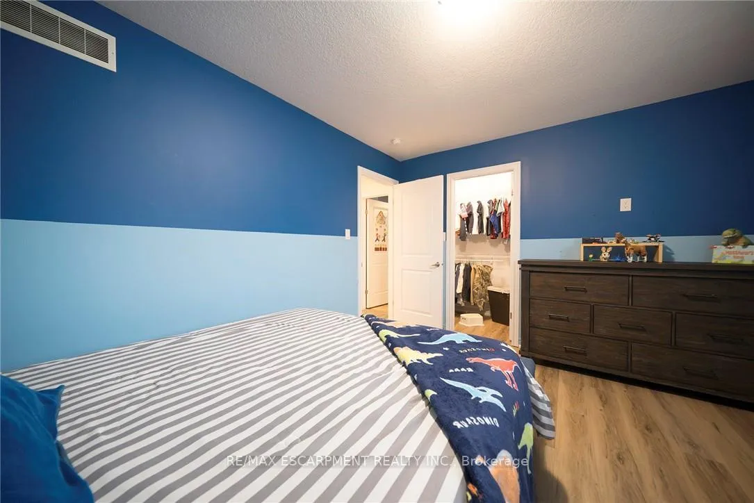 Photo 28 of 73 Eleanor Avenue, Hamilton, Eleanor — HOMEH