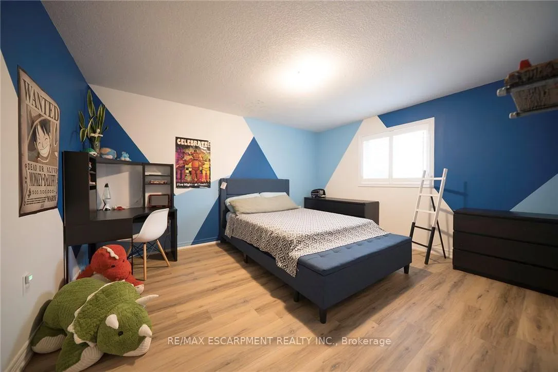 Photo 29 of 73 Eleanor Avenue, Hamilton, Eleanor — HOMEH