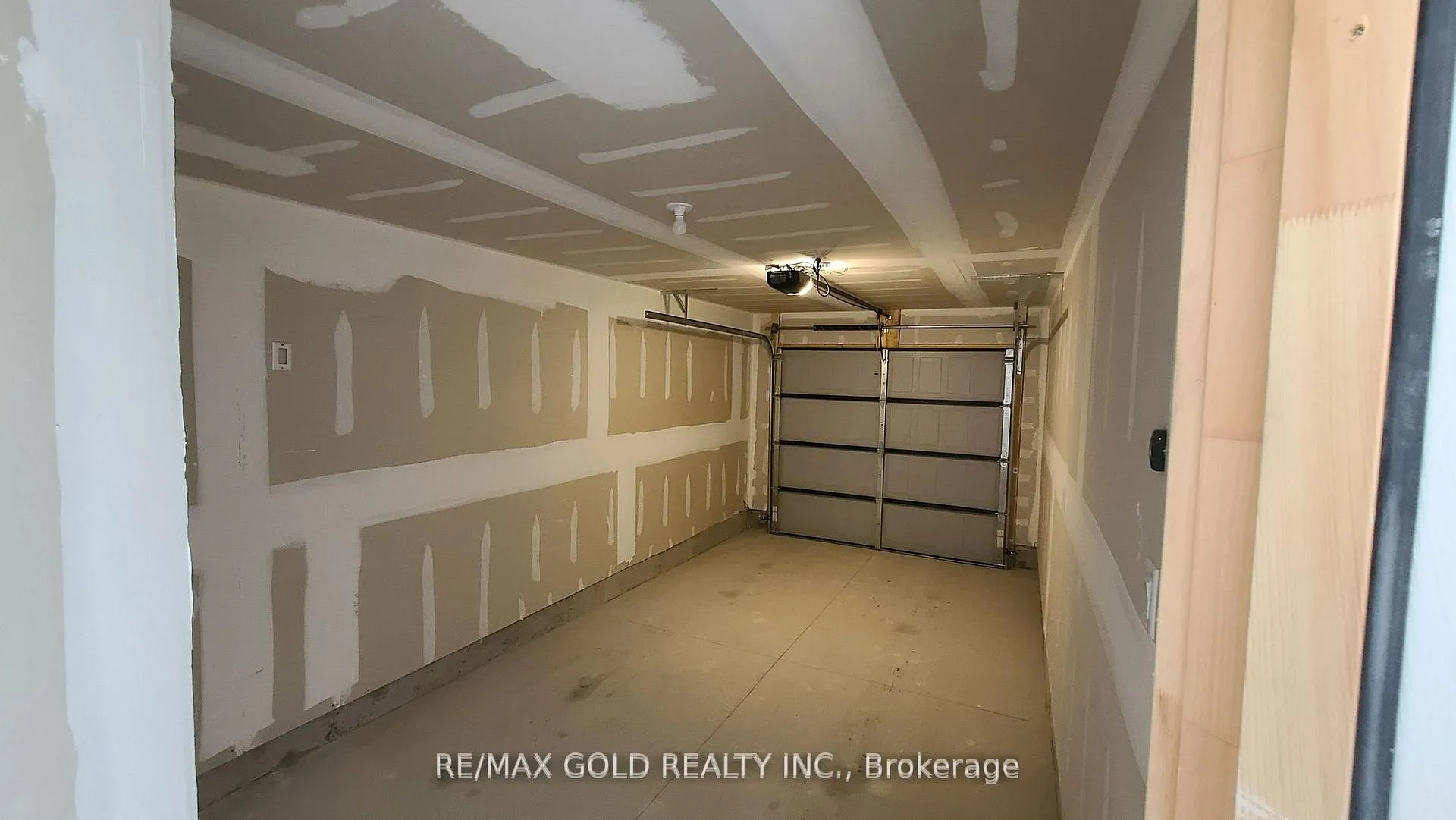 Photo 24 of Unit 152, 177 Edgevalley Road, London, East D — HOMEH