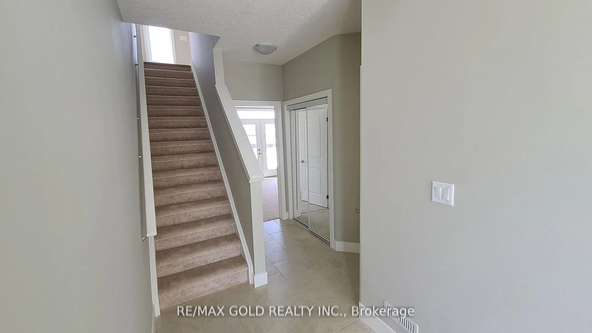 Photo 4 of Unit 152, 177 Edgevalley Road, London, East D — HOMEH