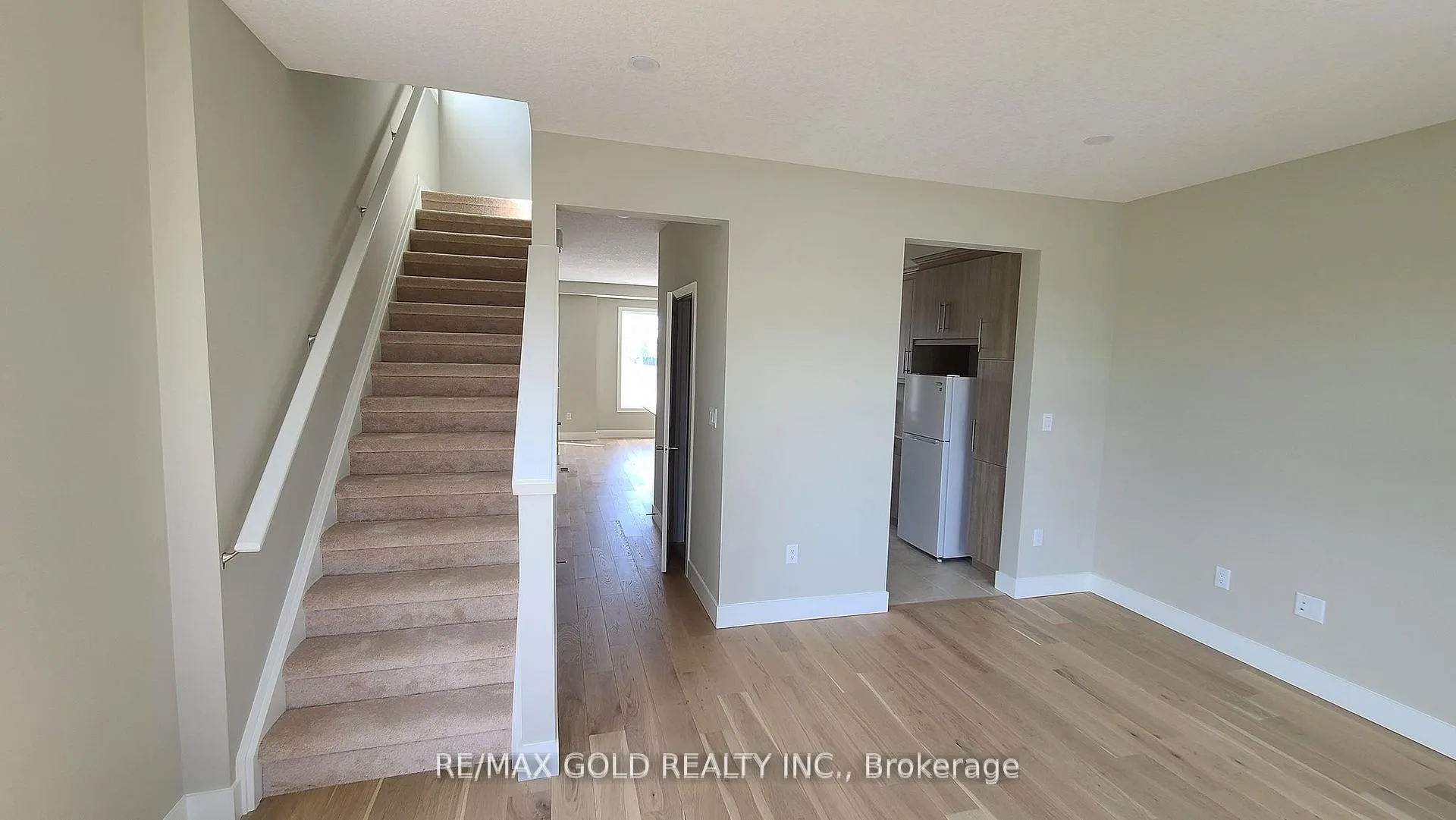 Photo 14 of Unit 152, 177 Edgevalley Road, London, East D — HOMEH
