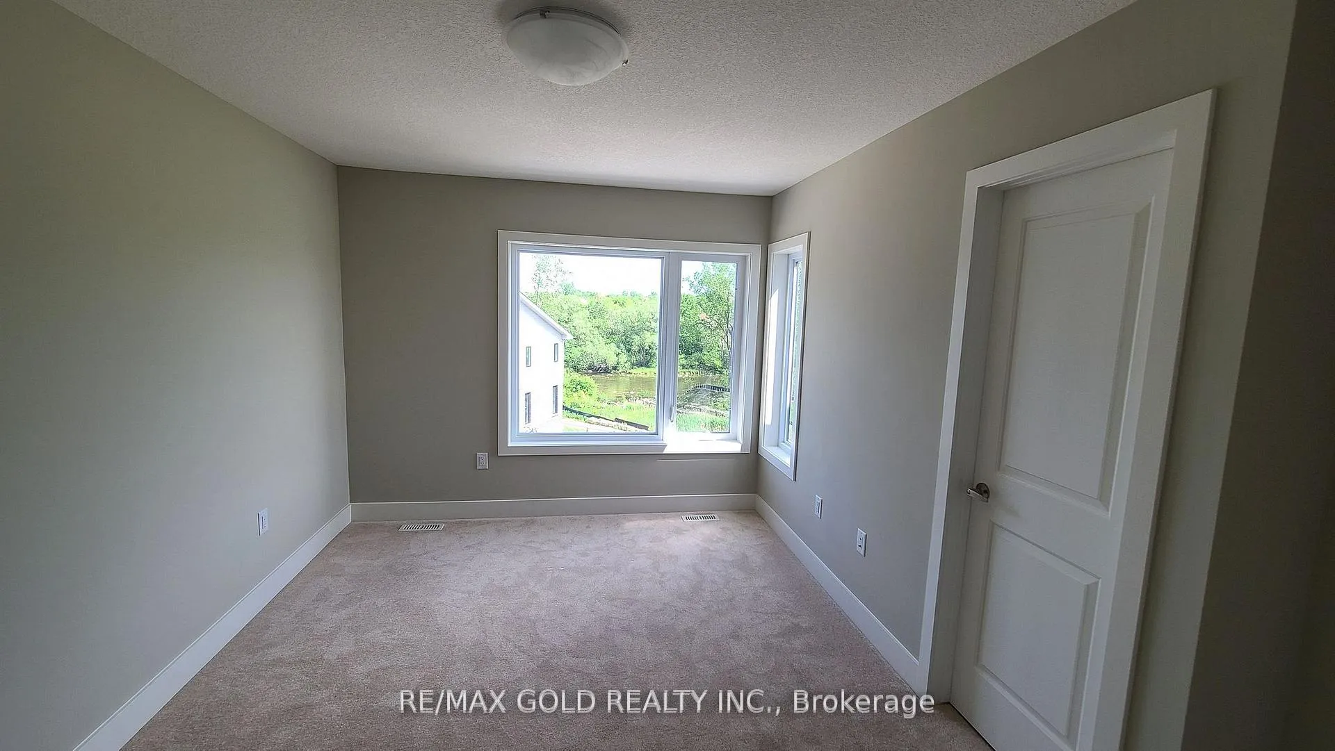 Photo 19 of Unit 152, 177 Edgevalley Road, London, East D — HOMEH