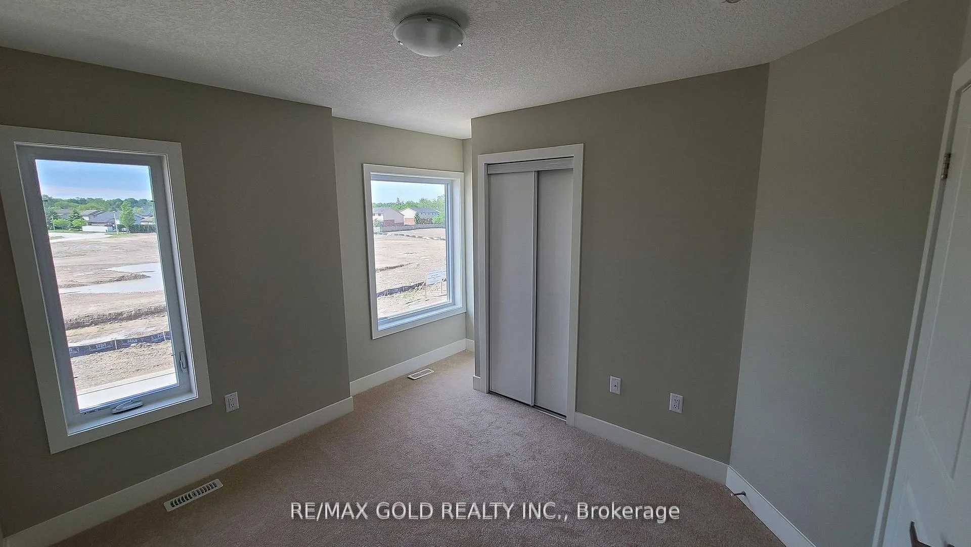 Photo 21 of Unit 152, 177 Edgevalley Road, London, East D — HOMEH
