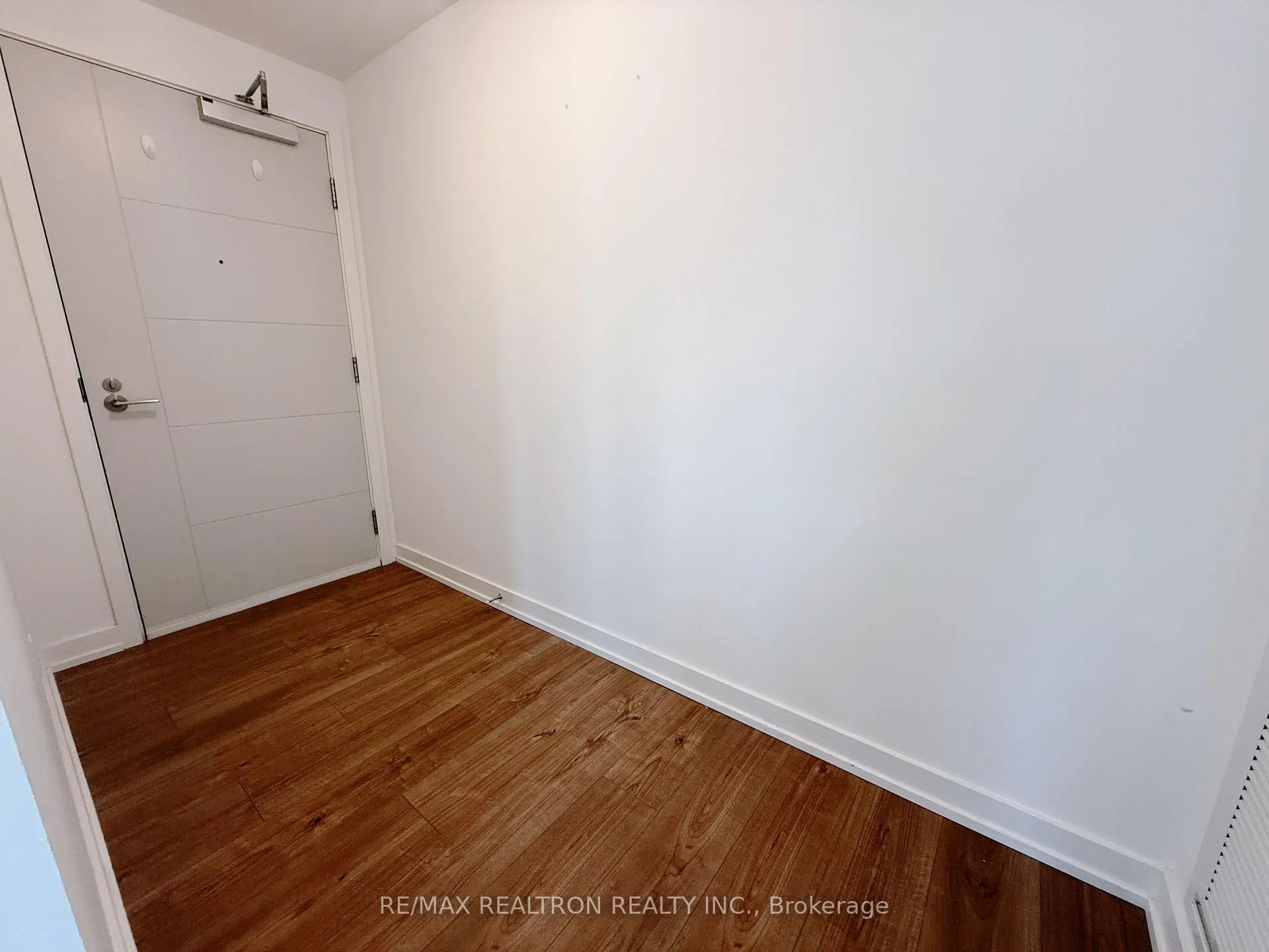 Photo 11 of Unit 1908, 203 College Street, Toronto, Kensington-Chinatown — HOMEH