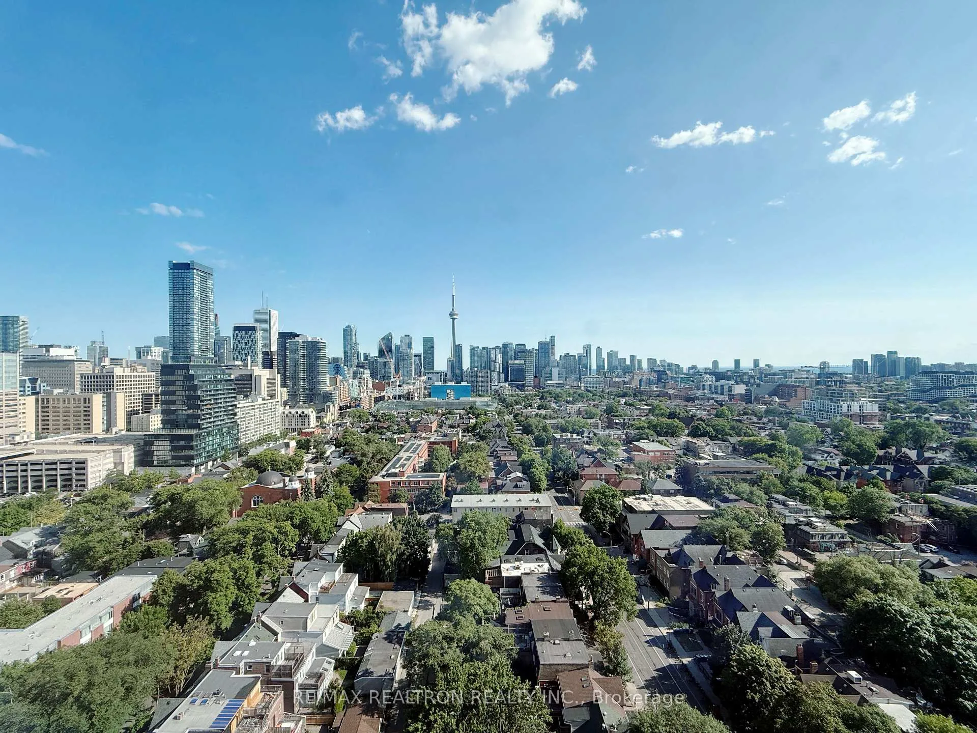 Photo 12 of Unit 1908, 203 College Street, Toronto, Kensington-Chinatown — HOMEH