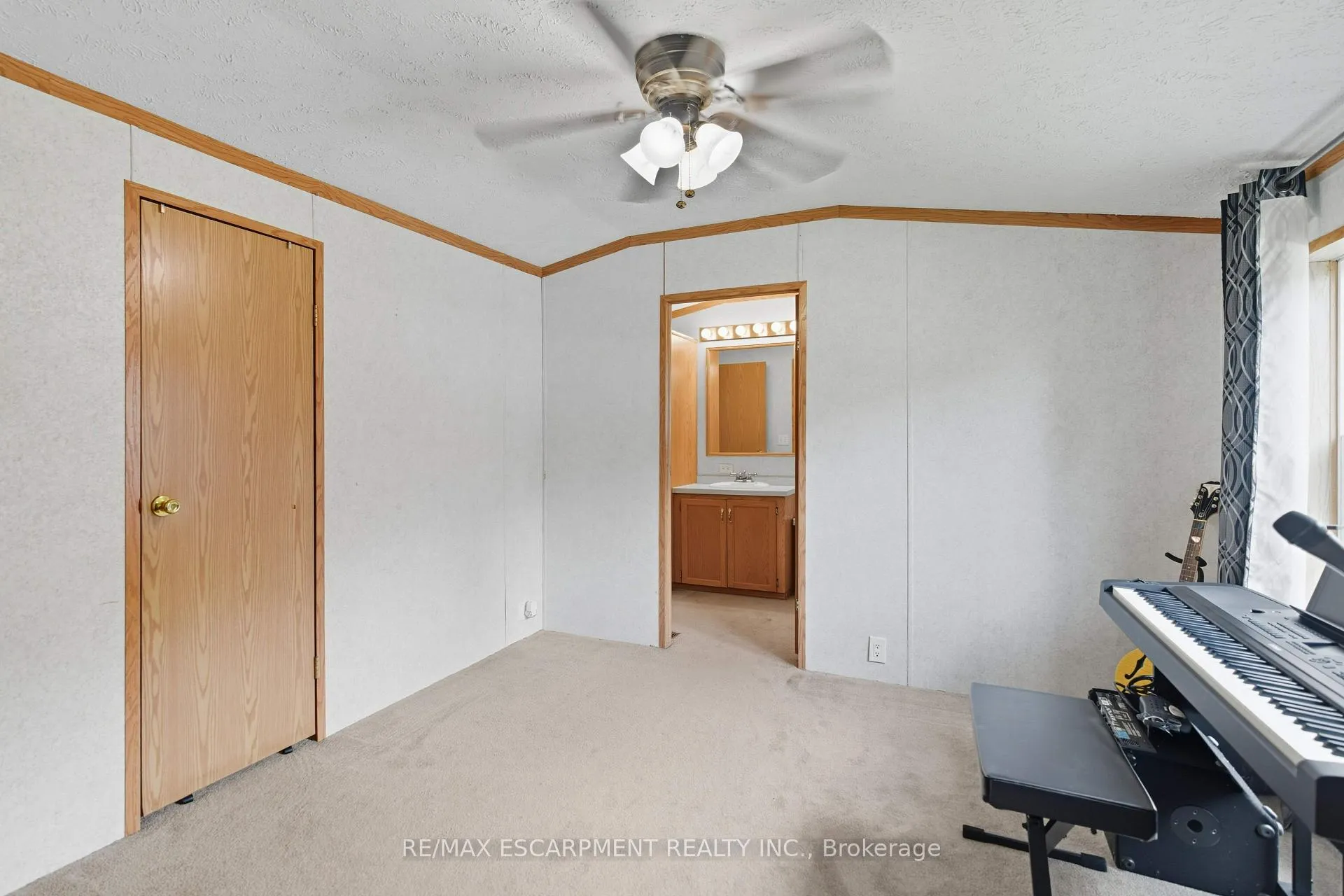 Photo 7 of Unit 31, 1294 8th Concession Road W, Hamilton, Rural Flamborough — HOMEH