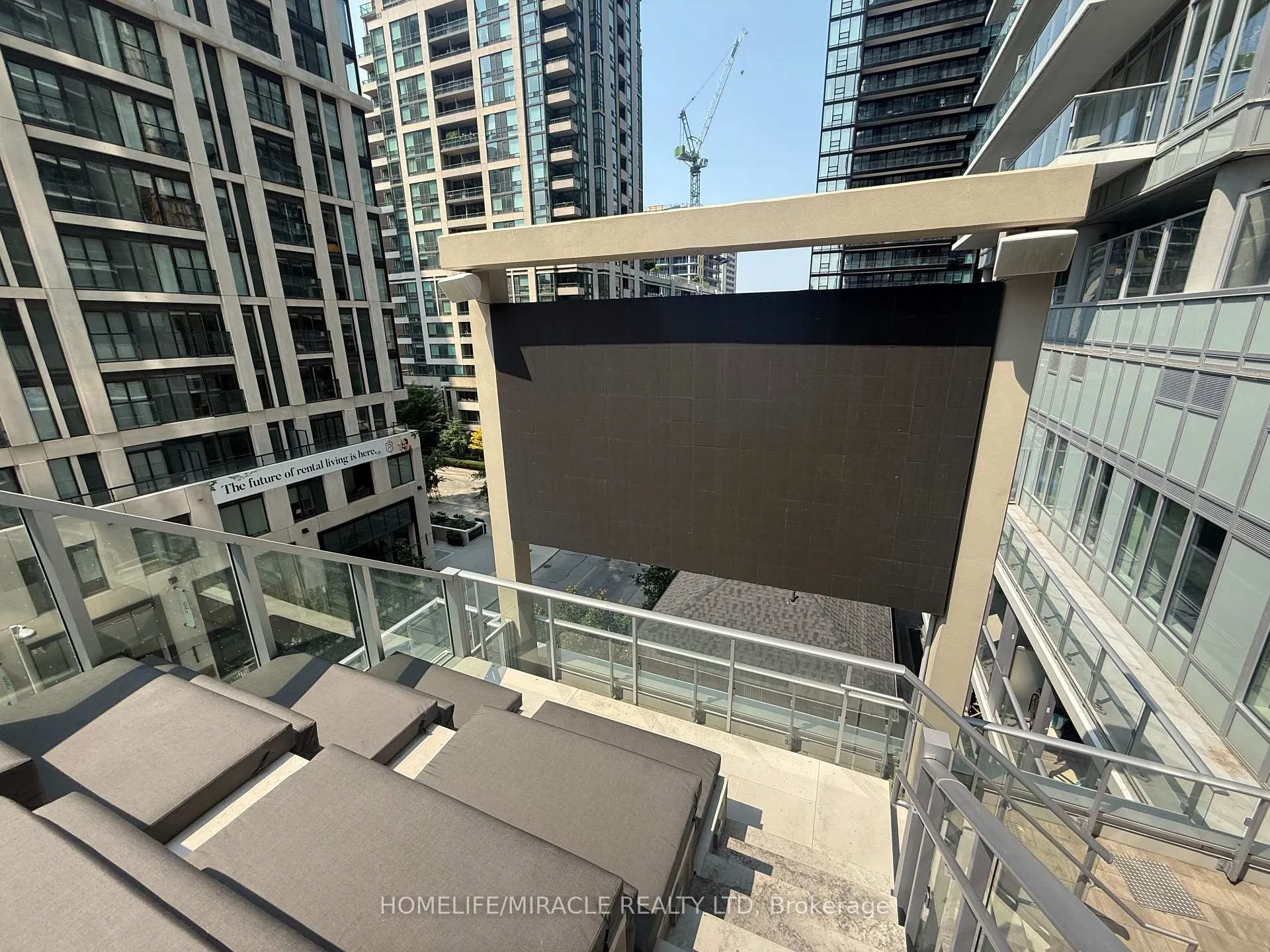 Photo 21 of Unit 1614, 195 Redpath Avenue, Toronto, Mount Pleasant West — HOMEH