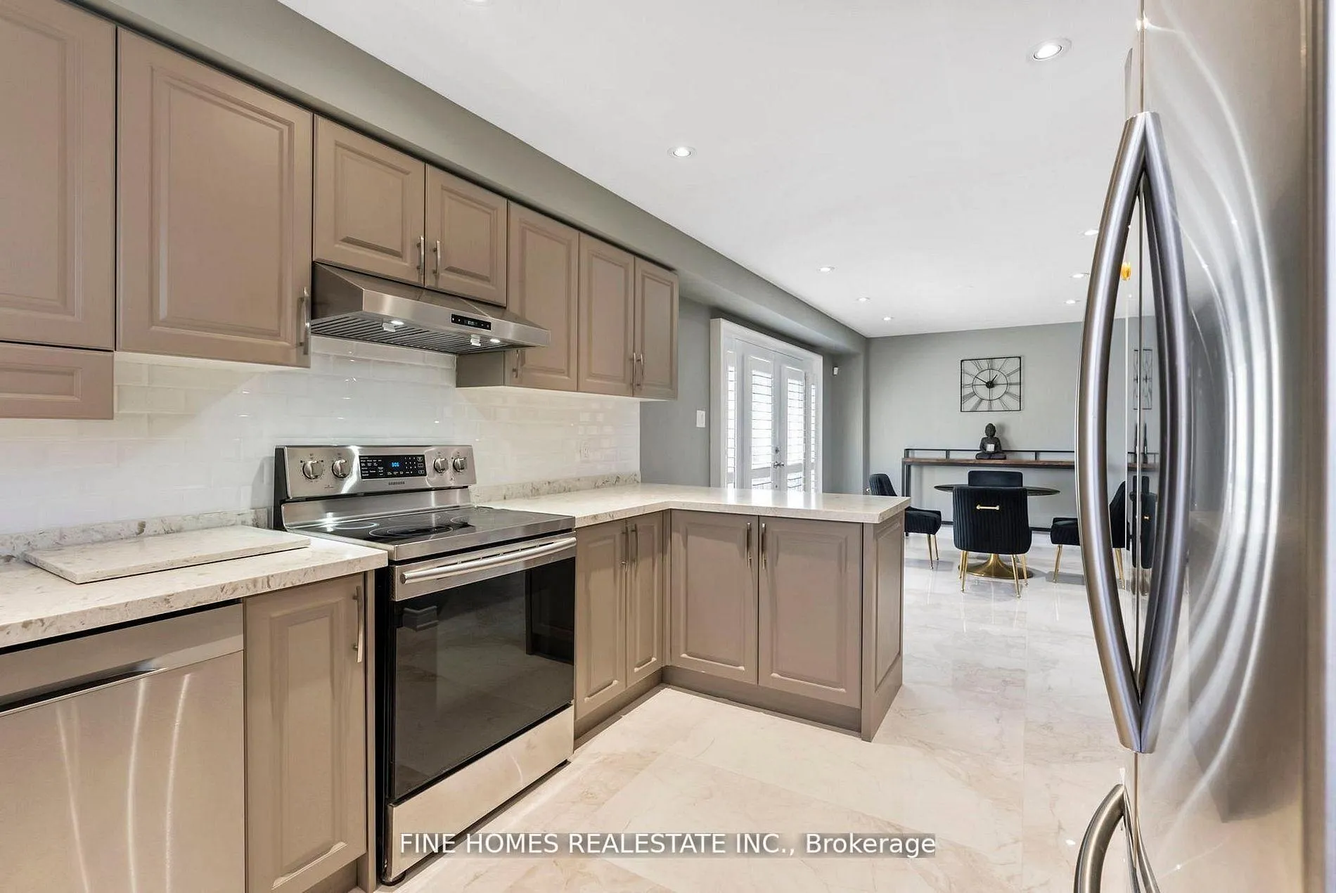 Photo 7 of 109 Angelina Avenue, Vaughan, Vaughan Grove — HOMEH
