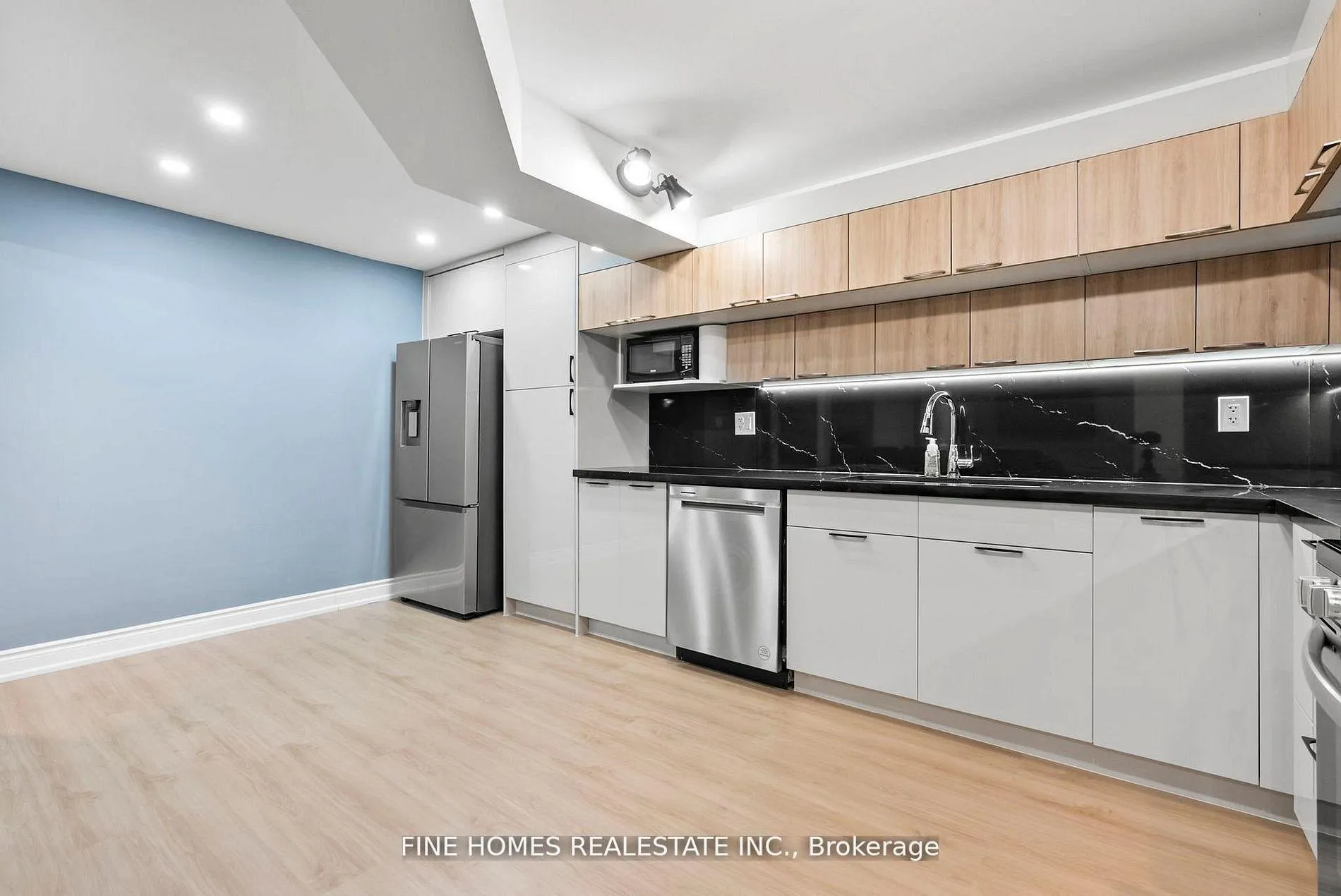 Photo 23 of 109 Angelina Avenue, Vaughan, Vaughan Grove — HOMEH