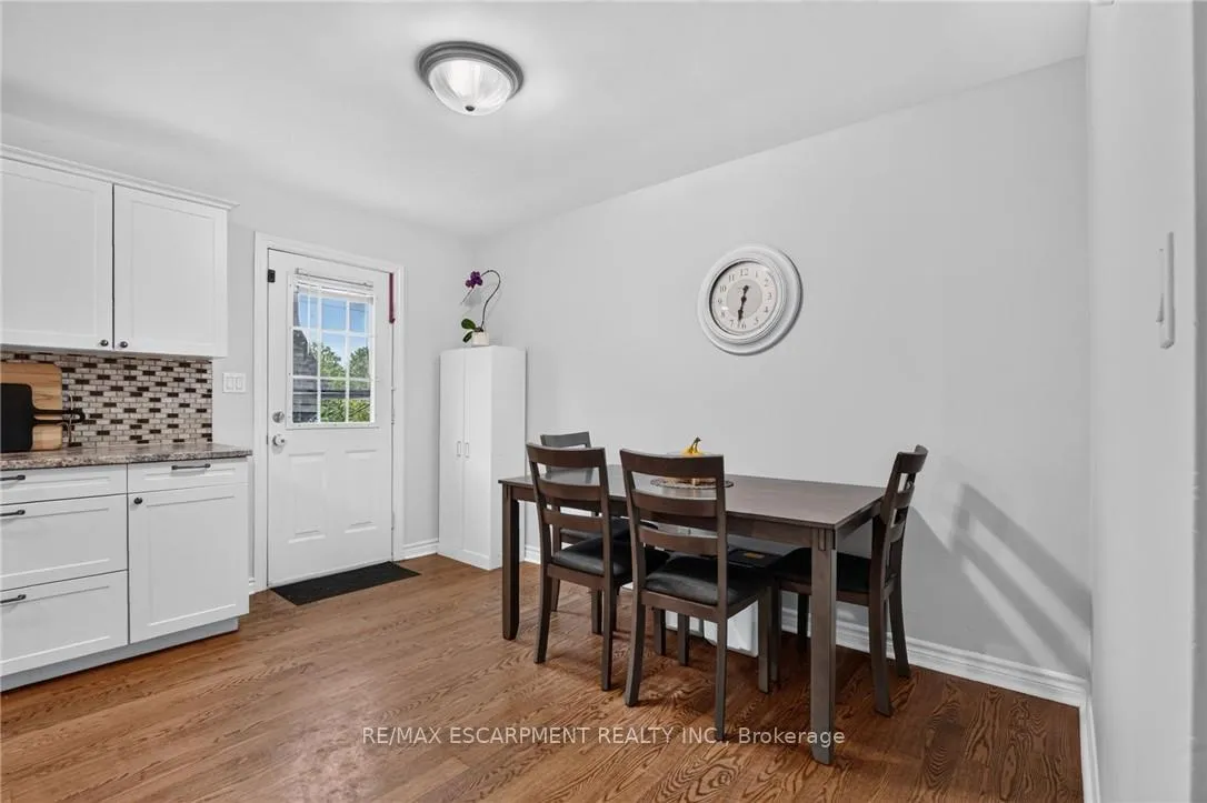 Photo 14 of Unit 6, 156 St Catharines Street, West Lincoln, Smithville — HOMEH