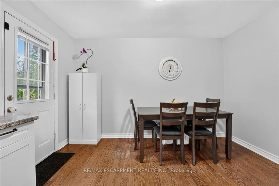 Photo 16 of Unit 6, 156 St Catharines Street, West Lincoln, Smithville — HOMEH
