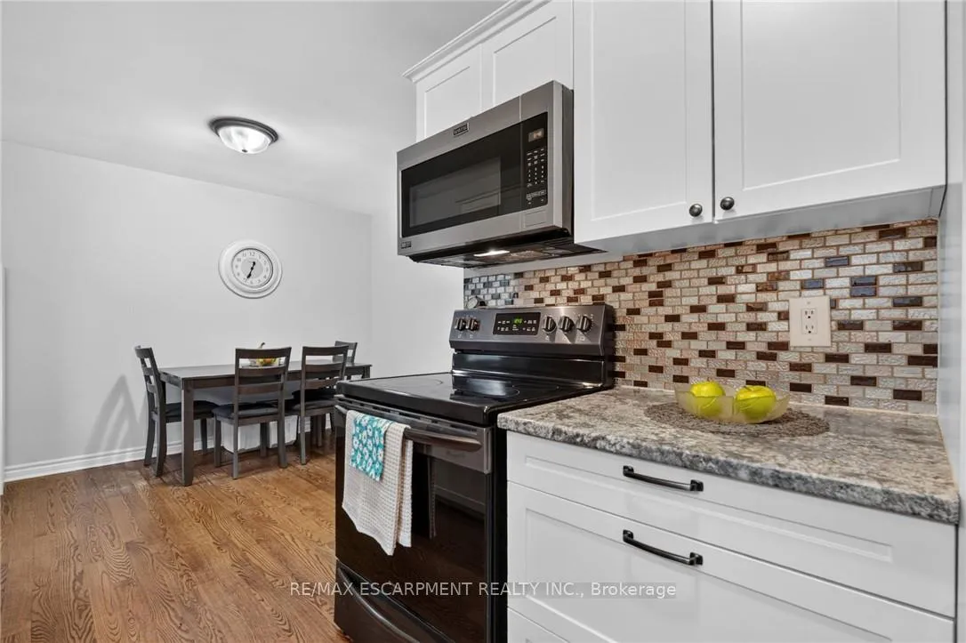 Photo 20 of Unit 6, 156 St Catharines Street, West Lincoln, Smithville — HOMEH