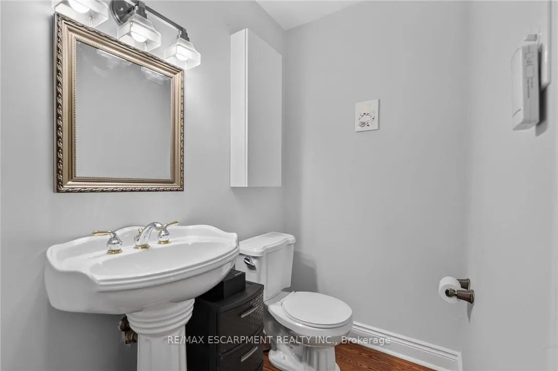Photo 22 of Unit 6, 156 St Catharines Street, West Lincoln, Smithville — HOMEH