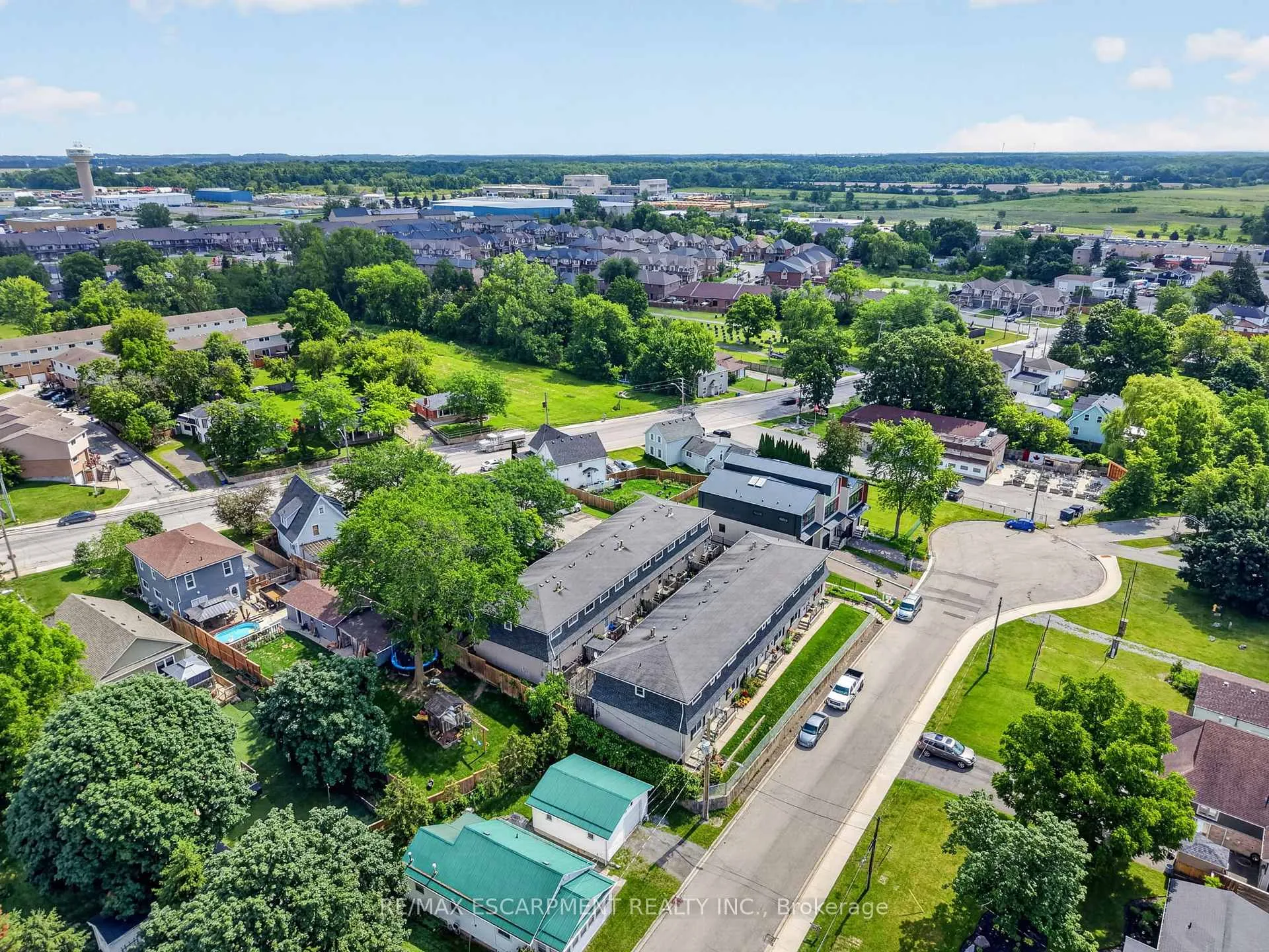 Photo 41 of Unit 6, 156 St Catharines Street, West Lincoln, Smithville — HOMEH