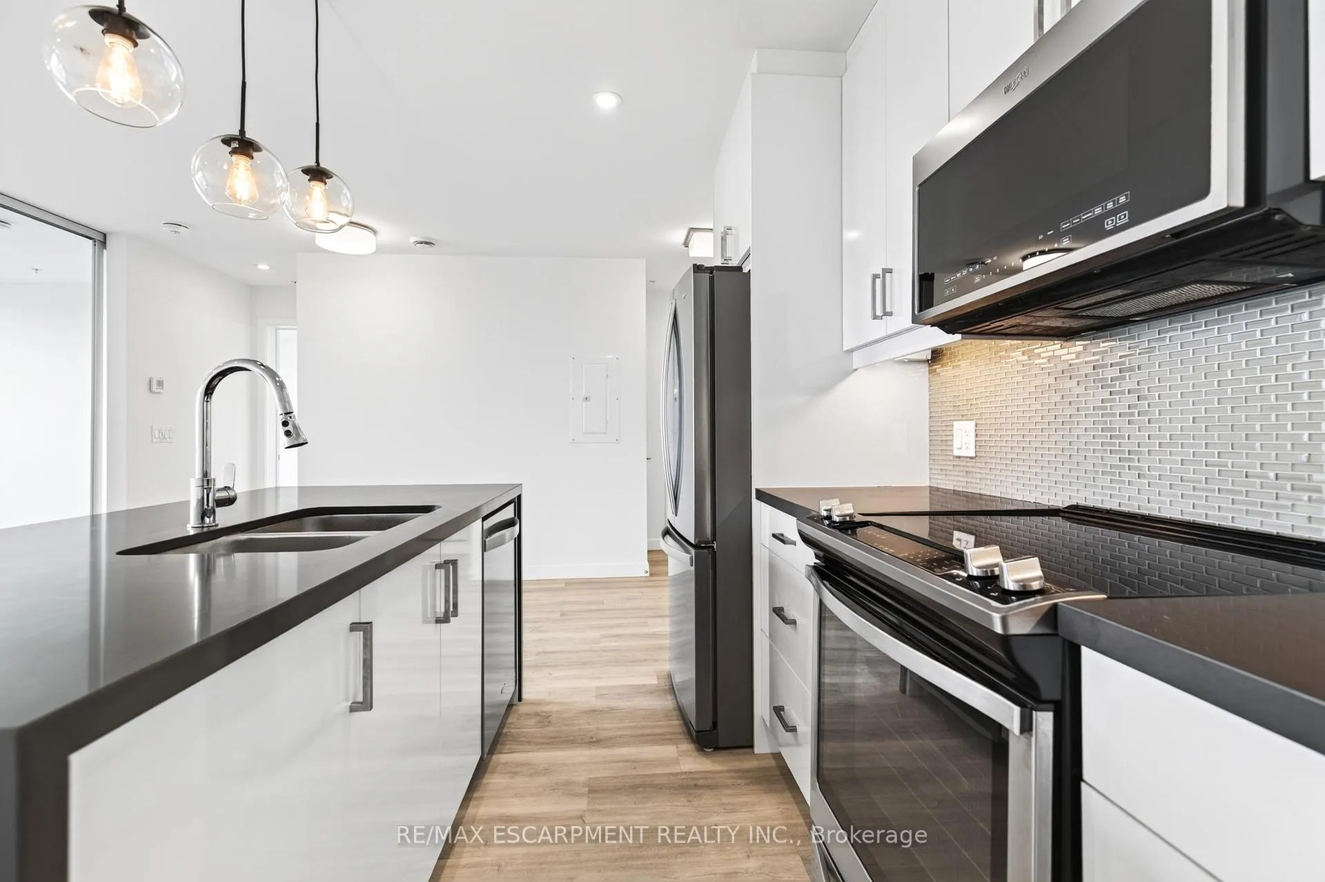 Photo 8 of Unit 506, 479 Charlton Avenue E, Hamilton, Stinson — HOMEH