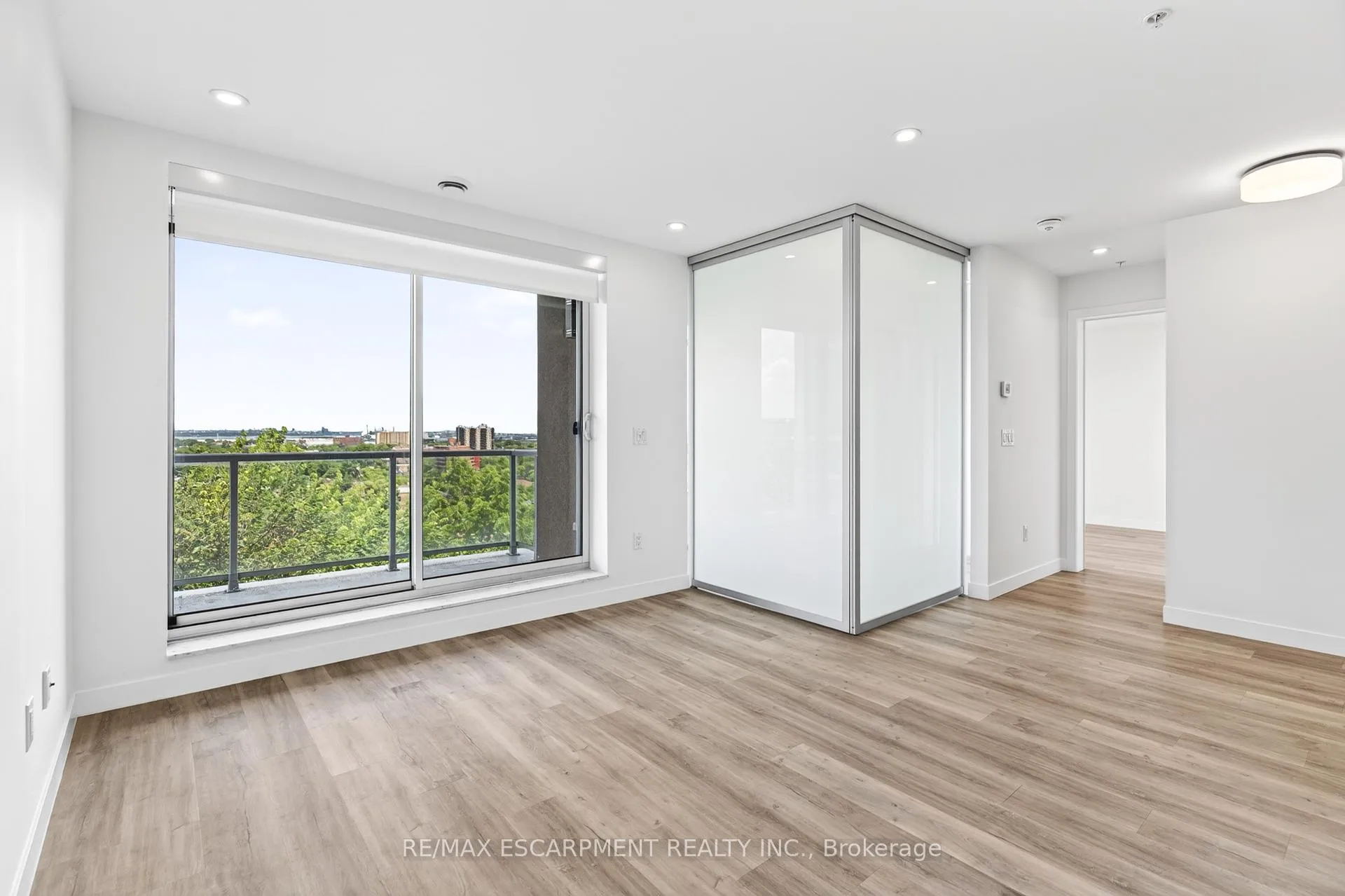 Photo 18 of Unit 506, 479 Charlton Avenue E, Hamilton, Stinson — HOMEH