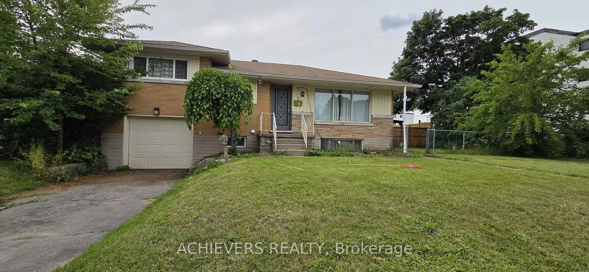 Photo 1 of 222 Sixth Avenue, Kitchener, Fairview/Kingsdale — HOMEH