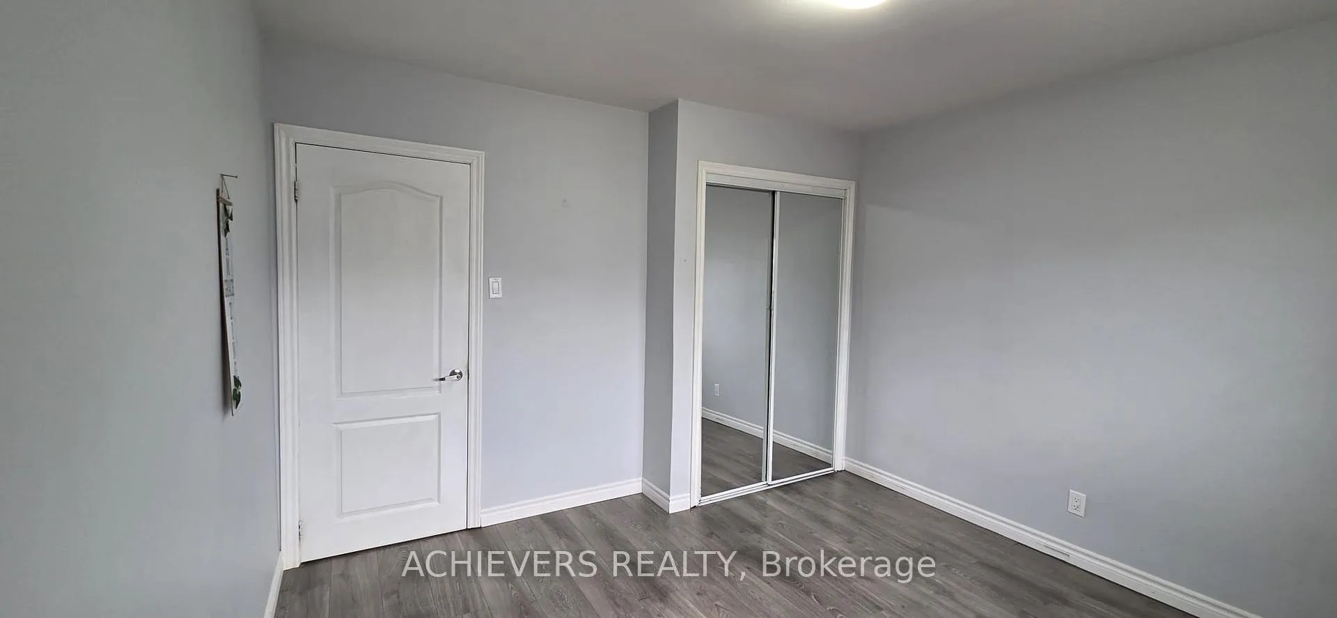 Photo 18 of 222 Sixth Avenue, Kitchener, Fairview/Kingsdale — HOMEH