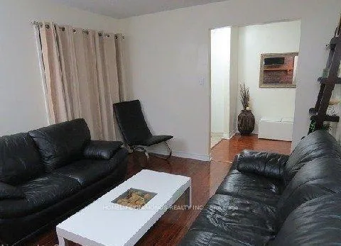 Photo 5 of 40 Harley Drive, Ajax, Central — HOMEH