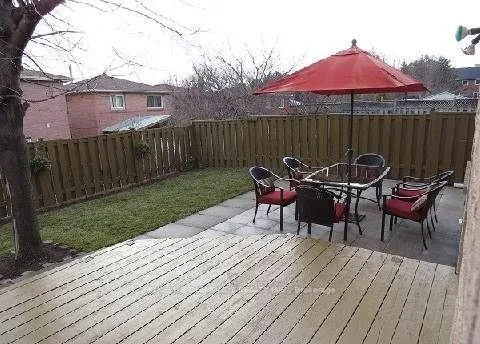 Photo 15 of 40 Harley Drive, Ajax, Central — HOMEH
