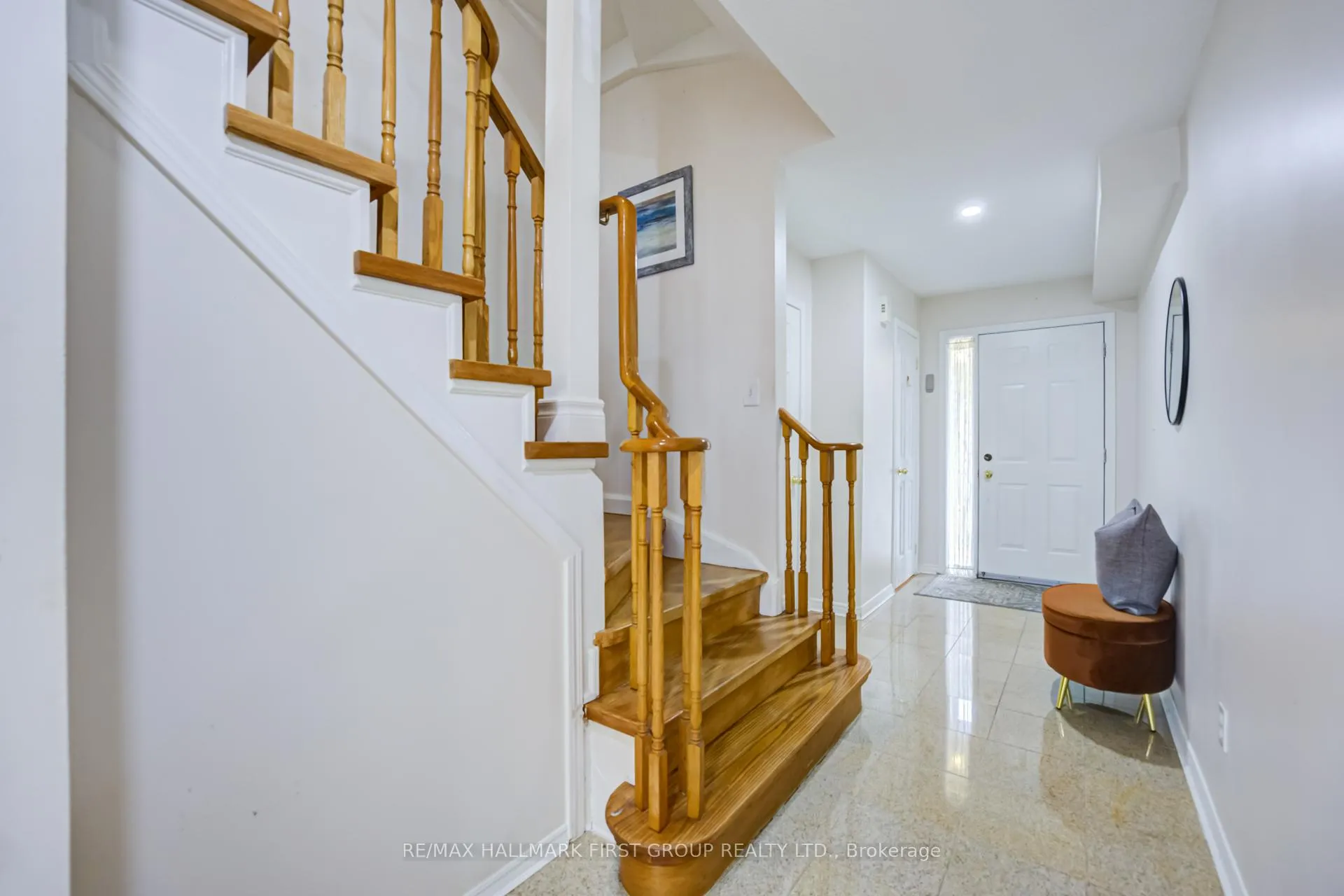 Photo 4 of 1075 Ellesmere Road, Scarborough, Dorset Park — HOMEH