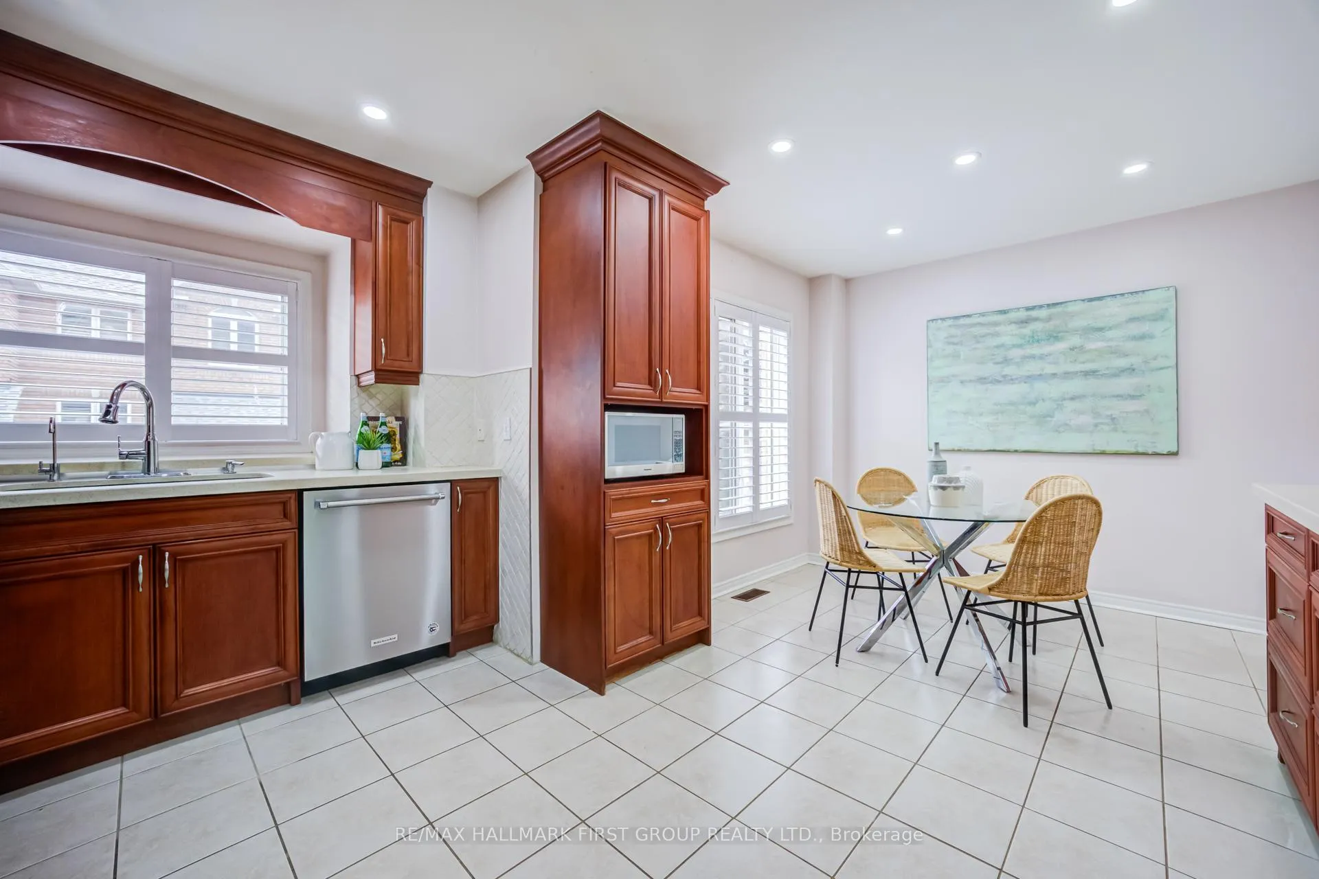 Photo 16 of 1075 Ellesmere Road, Scarborough, Dorset Park — HOMEH