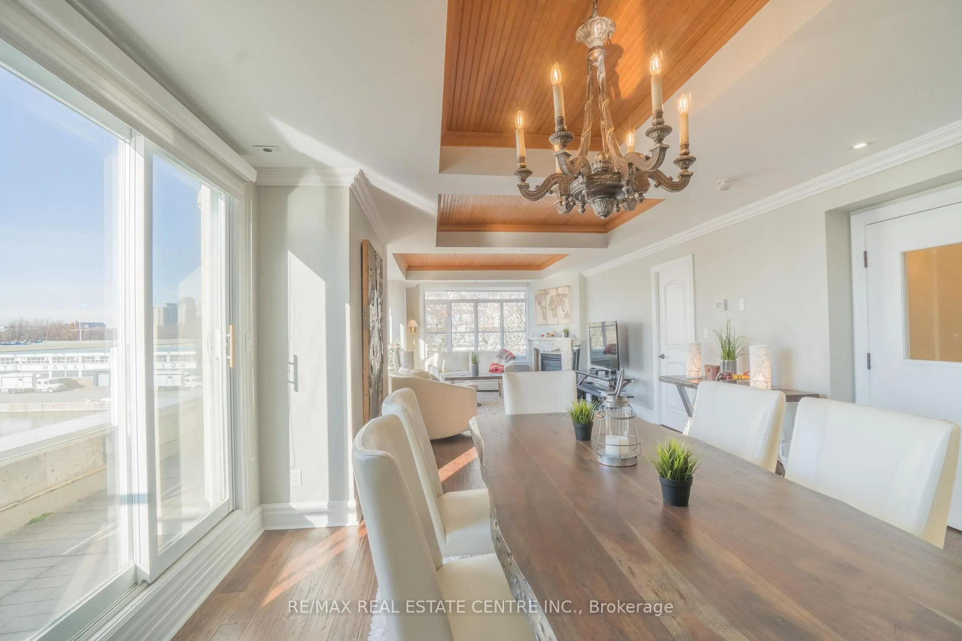 Photo 12 of Unit 688, 38 Stadium Road, Toronto, Niagara — HOMEH