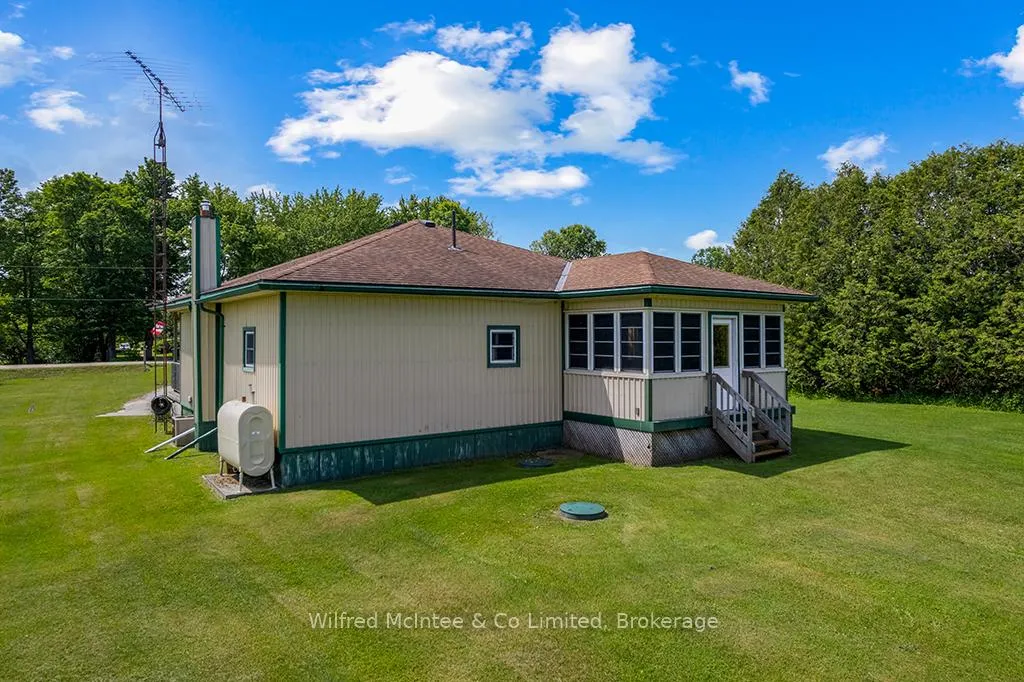 Photo 6 of 242287 16 Concession, West Grey — HOMEH