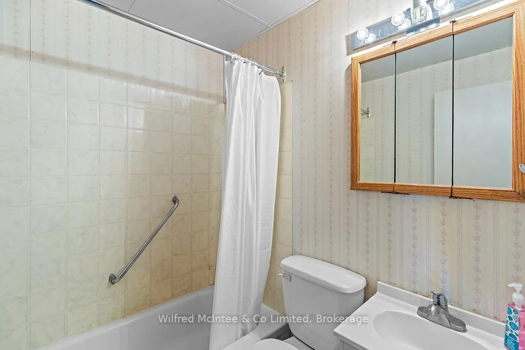 Photo 18 of 242287 16 Concession, West Grey — HOMEH